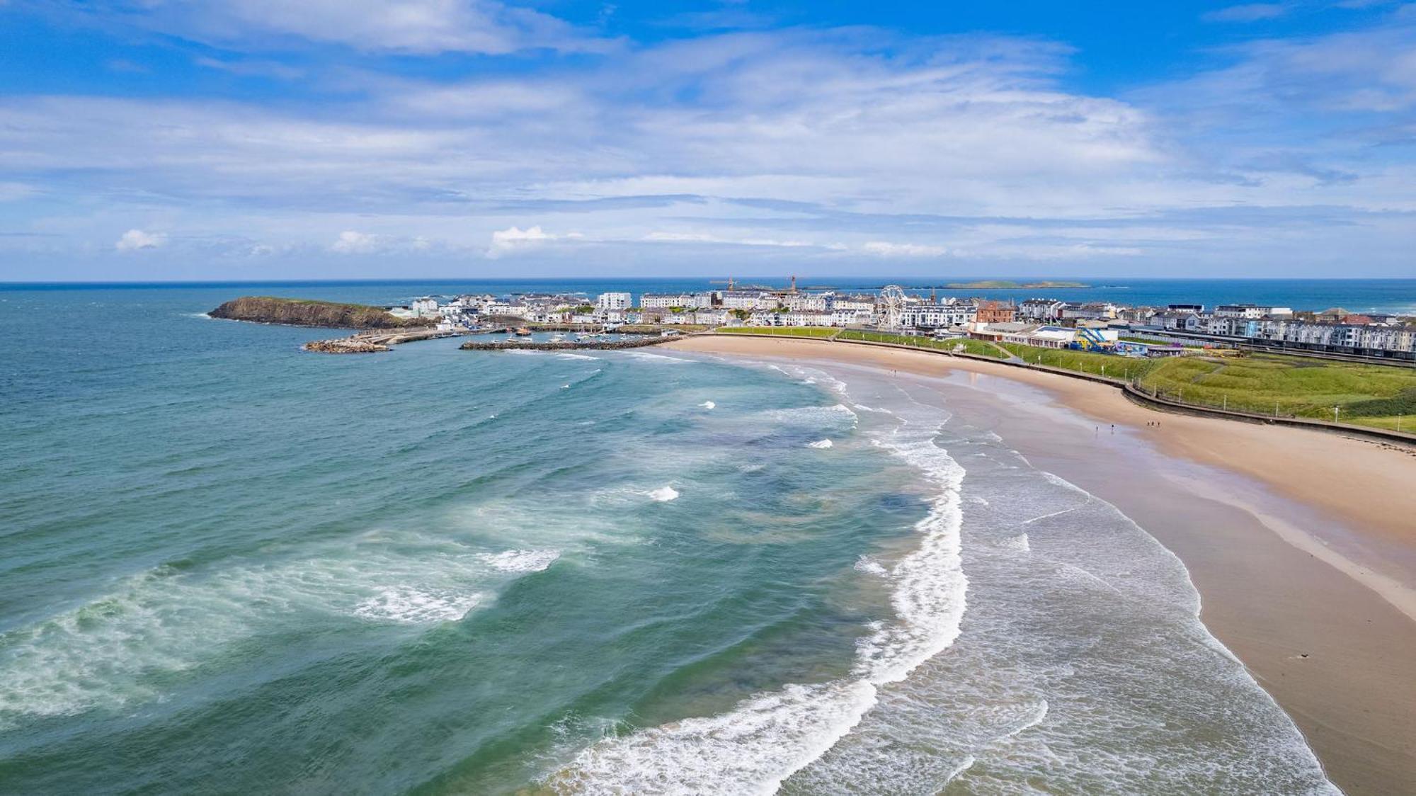 Апартаменты 1 Dunluce Park - Portrush By The Sea Экстерьер фото